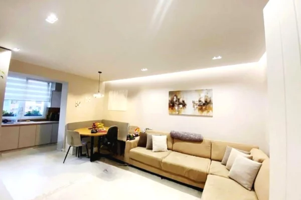 SHITET APARTAMENT 1+1,SHKOLLA VASIL SHANTO