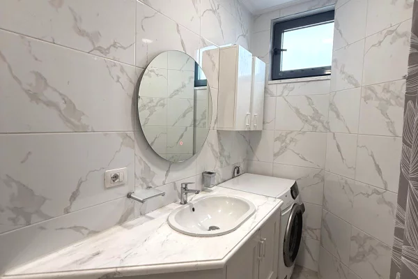 Appartamento in affitto a Tirana 2+1, Arredato