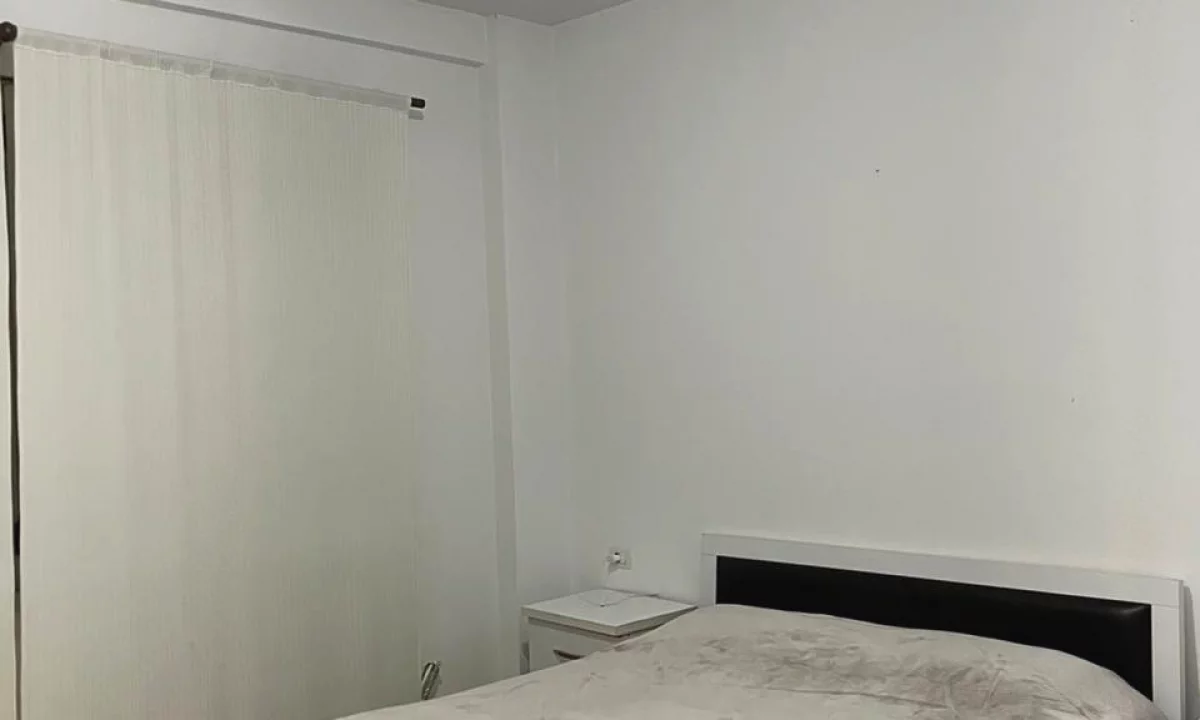 Shtepi me qera Apartament ne Tirane, 1+1, Mobilimi E mobiluar, Pagesa 350  Euro.