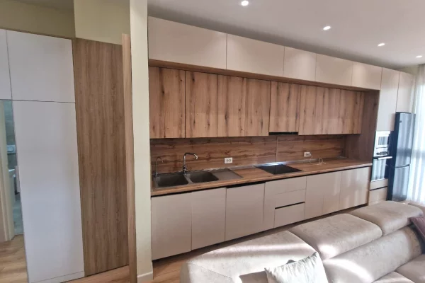 Shtepi me qera Apartament ne Tirane, 2+1, Mobilimi E mobiluar, Pagesa 800  Euro.