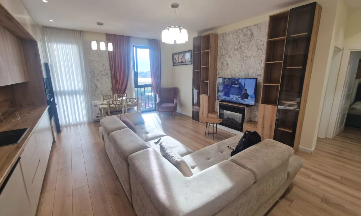Shtepi me qera Apartament ne Tirane, 2+1, Mobilimi E mobiluar, Pagesa 800  Euro.