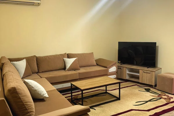 Appartamento in vendita a Tirana 2+1, Arredato