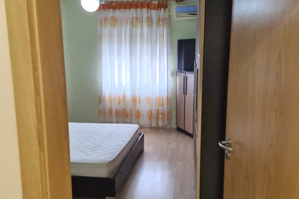 Appartamento in affitto a Tirana 2+1, Arredato