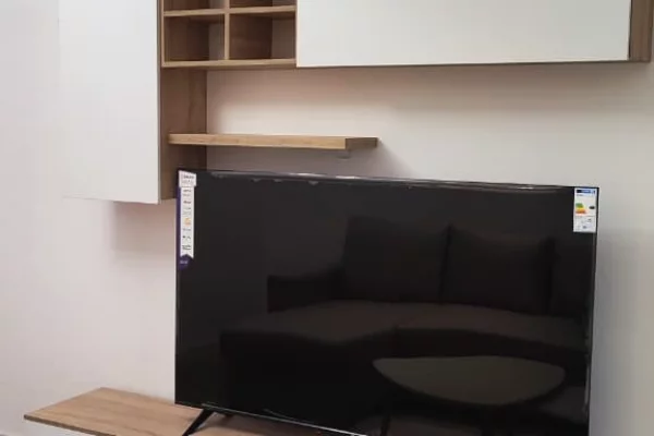 Shtepi me qera Apartament ne Tirane, 1+1, Mobilimi E mobiluar, Pagesa 1,000  Euro.