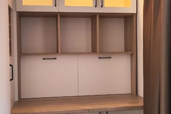 Shtepi me qera Apartament ne Tirane, 1+1, Mobilimi E mobiluar, Pagesa 1,000  Euro.