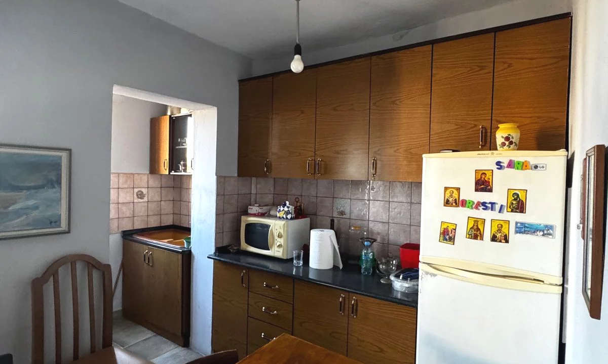 Shtepi me qera Apartament ne Tirane, 2+1, Mobilimi E mobiluar, Pagesa 600  Euro.
