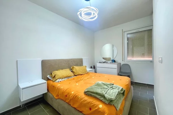 Appartamento in affitto a Tirana 1+1, Arredato