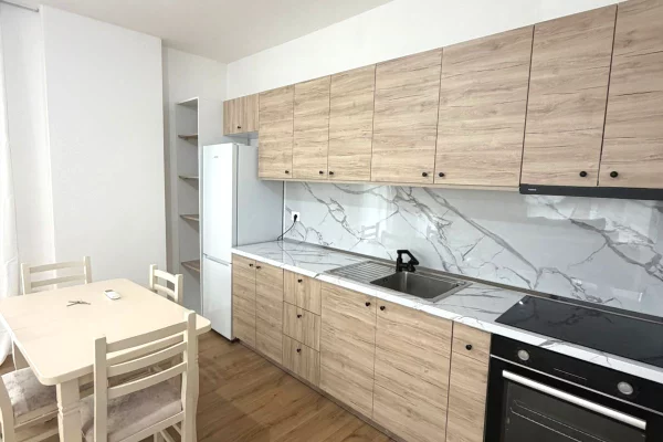 Apartment for rent in Tirana 2+1, In Part