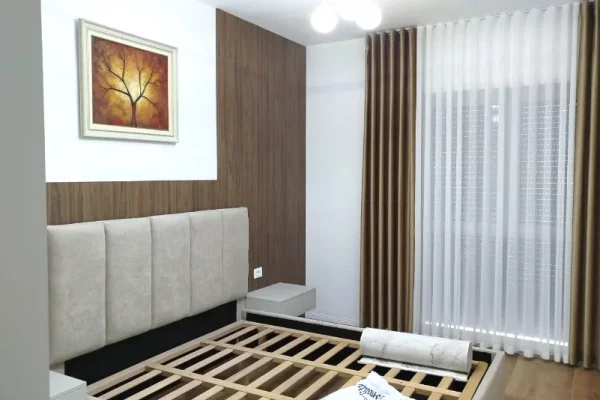 APARTAMENT 1+1 PER QIRA TEK PAZARI I RI 