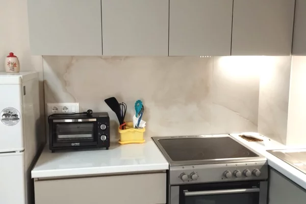 Shtepi me qera Apartament ne Tirane, 1+1, Mobilimi E mobiluar, Pagesa 500  Euro.