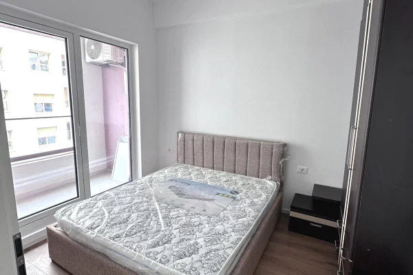 Appartamento in affitto a Tirana 1+1, Arredato