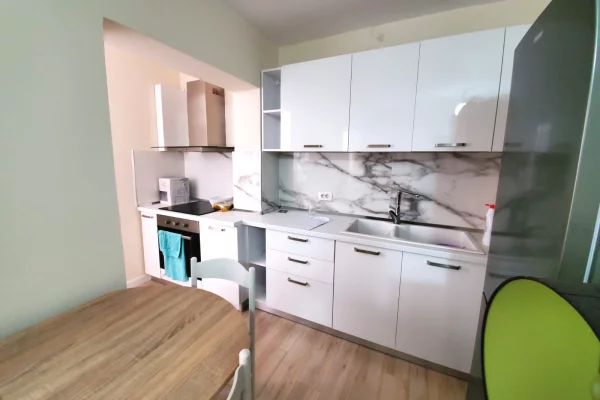 Apartment for sale in Tirana 1+1, Furnished