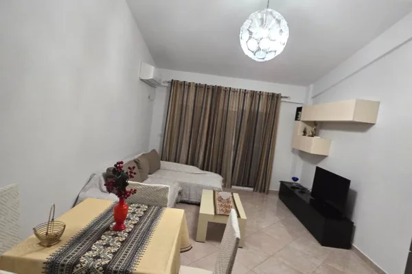 House for Rent 1+1 in Tirana - 400 Euro