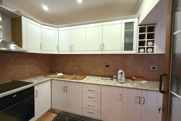 Apartment for rent in Tirana 2+1, Furnished