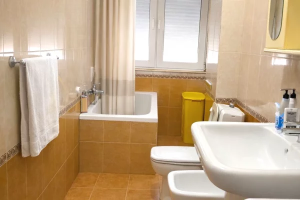 Apartment for rent in Tirana 2+1, Furnished