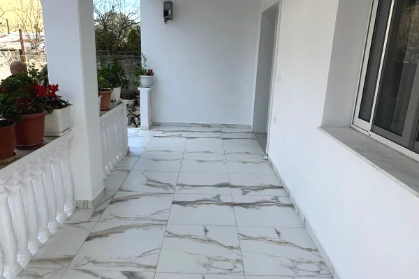 Private house for rent in Tirana 2+1, Furnished