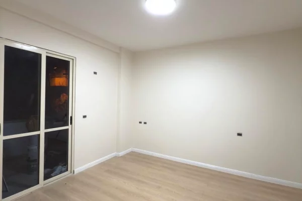 Apartment for sale in Tirana 3+1, Emty