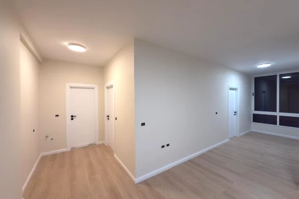 Apartment for sale in Tirana 3+1, Emty