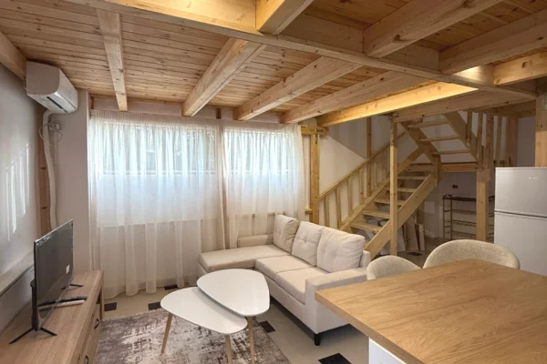 DUPLEX ME QIRA TEK RRUGA GJON BUZUKU 