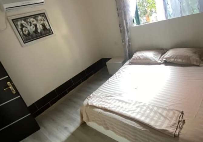 Shtepi me qera 2+1 ne Tirane - 450 Euro