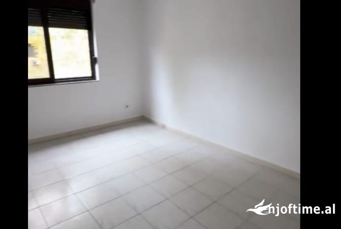 Shtepi me qera 1+1 ne Tirane - 350 Euro