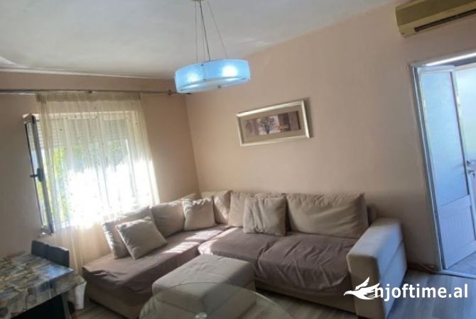 Shtepi ne shitje 2+1 ne Tirane - 125,000 Euro
