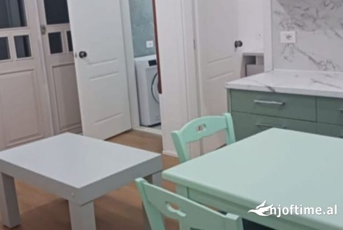 Shtepi me qera 1+1 ne Tirane - 400 Euro