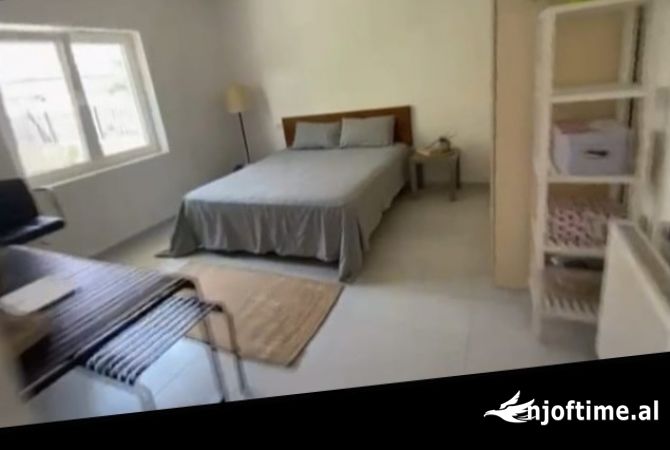 Shtepi me qera 2+1 ne Tirane - 600 Euro