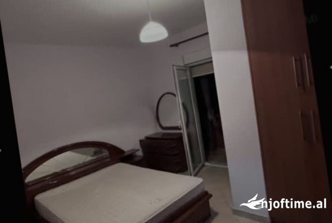 Shtepi me qera 1+1 ne Tirane - 450 Euro