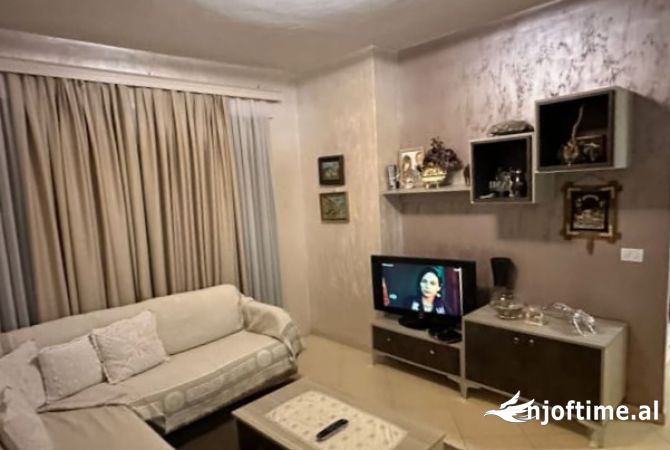 Shtepi ne shitje 3+1 ne Tirane - 140,000 Euro