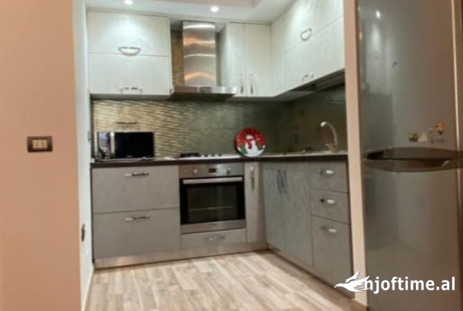 Shtepi me qera 2+1 ne Tirane - 500 Euro
