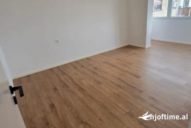 Shtepi ne shitje 1+1 ne Tirane - 79,000 Euro
