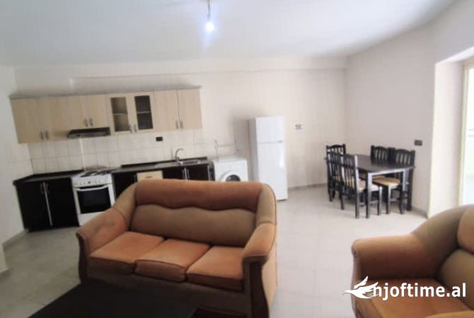 Shtepi ne shitje 2+1 ne Tirane - 93,000 Euro