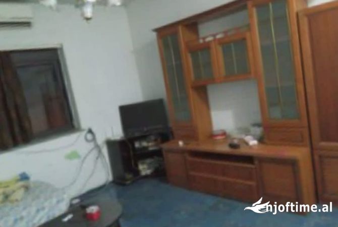 Shtepi me qera 1+1 ne Tirane - 400 Euro