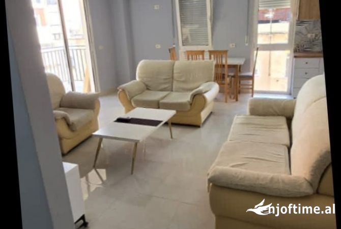 Shtepi ne shitje 2+1 ne Tirane - 193,000 Euro