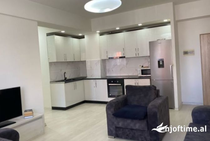 Casa in affitto 2+1 a Tirana - 620 Euro