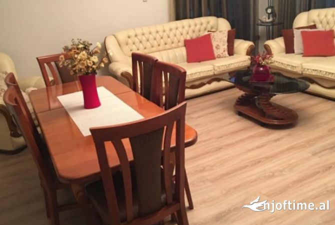 Shtepi me qera 1+1 ne Tirane - 530 Euro