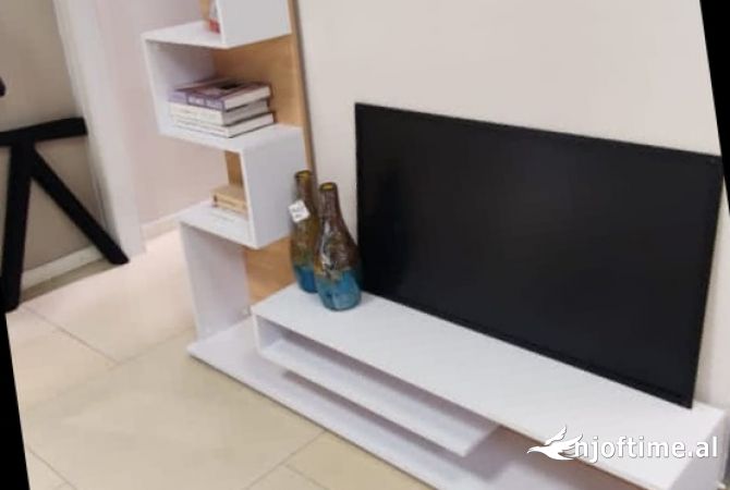 Shtepi me qera 1+1 ne Tirane - 37,000 Leke
