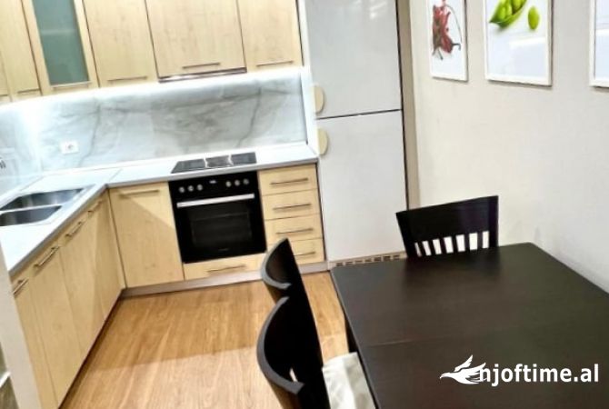 Shtepi me qera 1+1 ne Tirane - 500 Euro