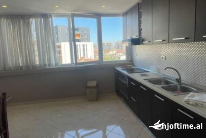 Shtepi ne shitje 2+1 ne Tirane - 198,000 Euro