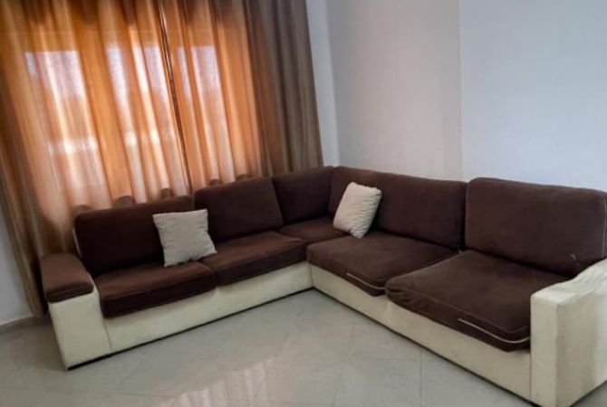 Shtepi me qera 2+1 ne Tirane - 48,000 Leke
