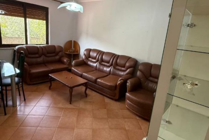 Shtepi ne shitje 2+1 ne Tirane - 115,000 Euro