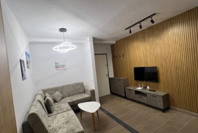 Shtepi me qera 1+1 ne Tirane - 500 Euro