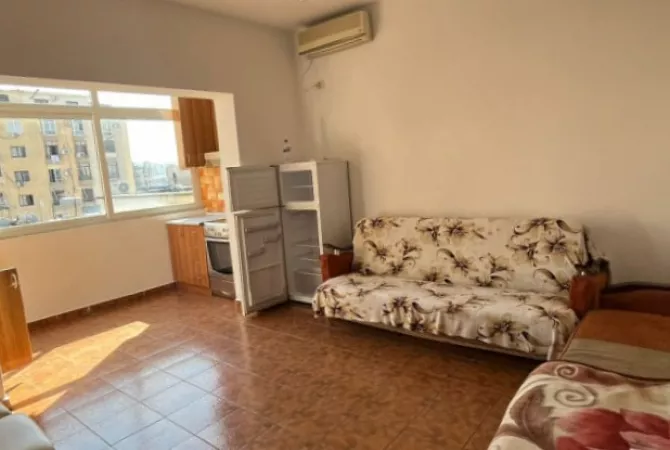 Shtepi me qera 3+1 ne Tirane - 40,000 Leke