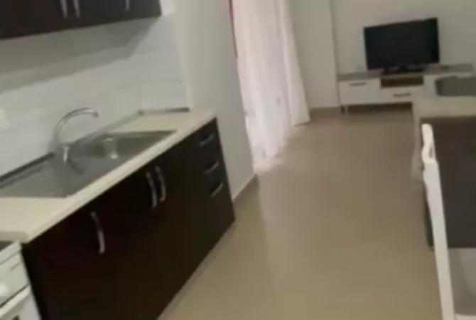 Shtepi me qera 2+1 ne Tirane - 470 Euro