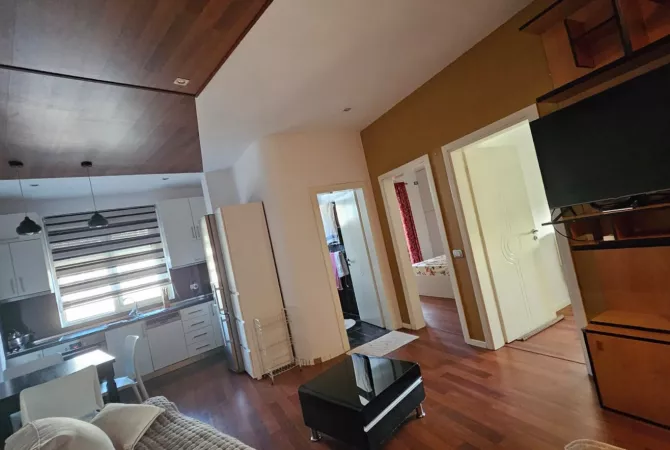 Shtepi me qera 2+1 ne Tirane - 600 Euro