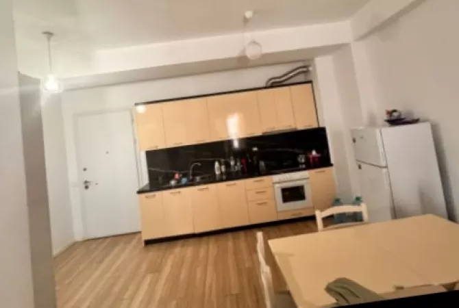 Shtepi me qera 2+1 ne Tirane - 500 Euro