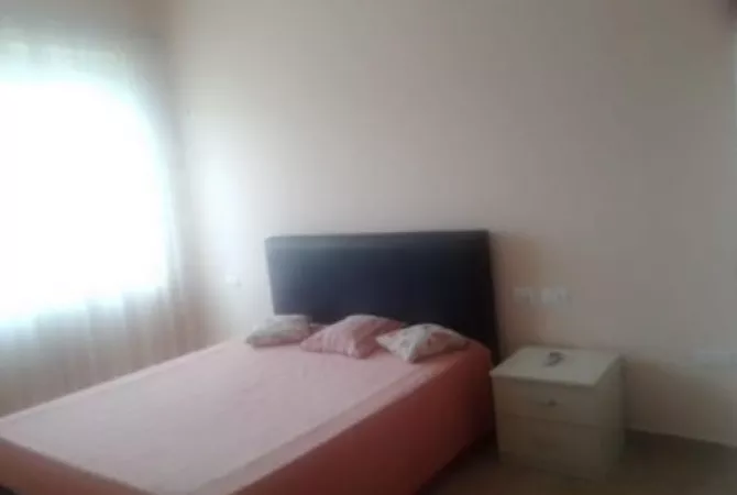 Shtepi me qera 2+1 ne Tirane - 50,000 Leke