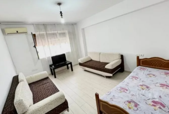 Shtepi me qera 2+1 ne Tirane - 40,000 Leke