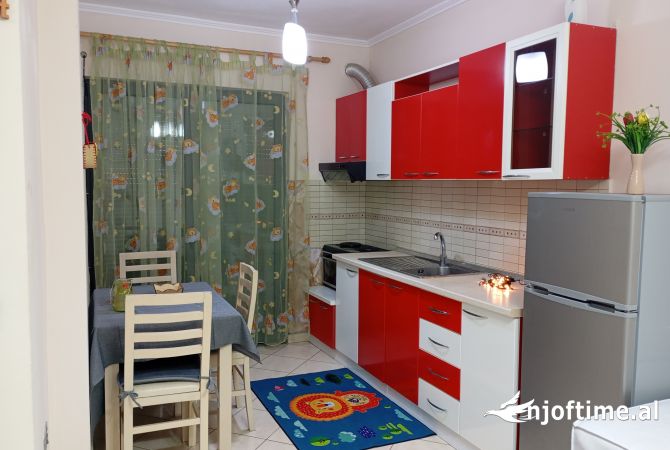 Shtepi me qera 1+1 ne Tirane - 32,000 Leke